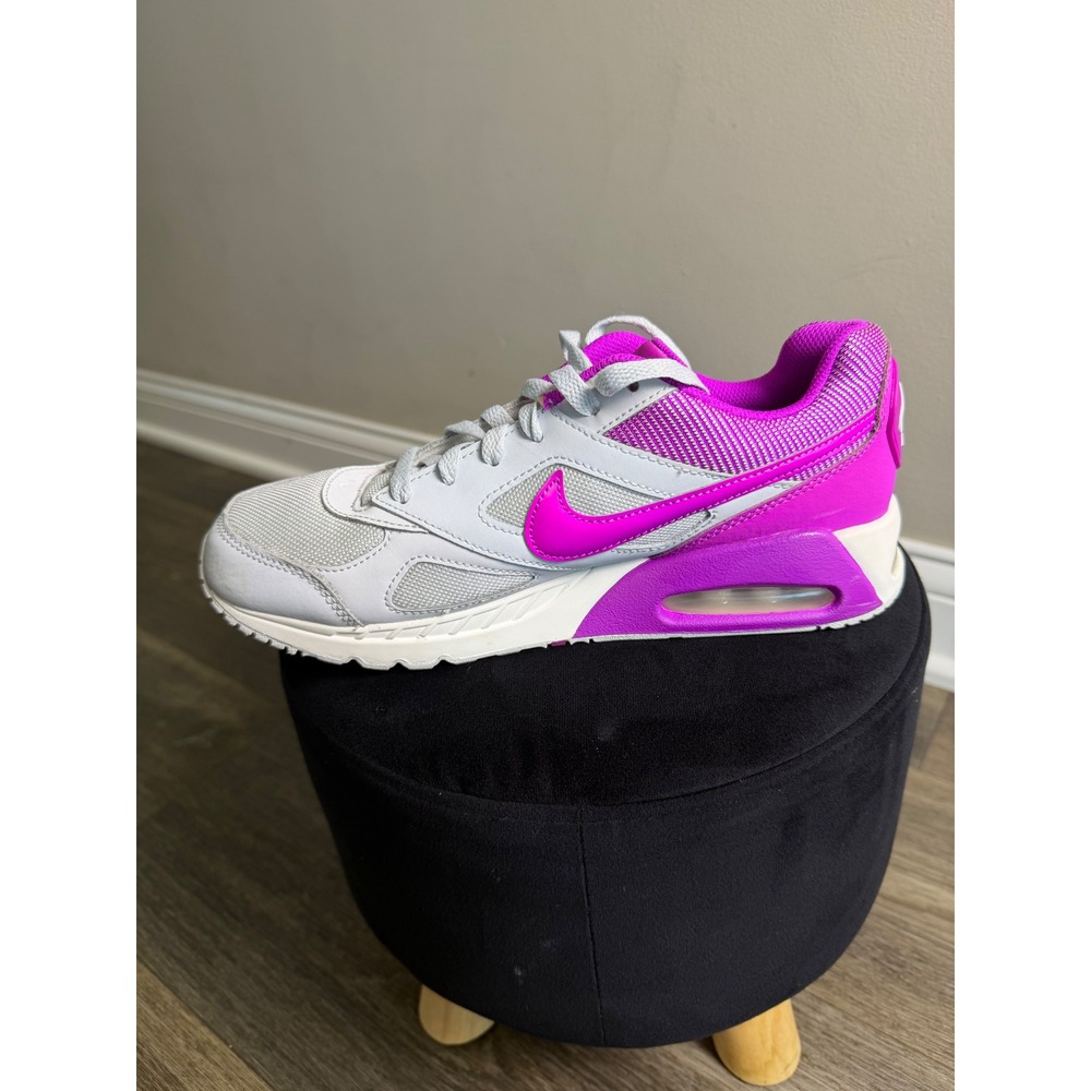 Nike Air Max IVO Kids 7Y Sneakers pure platinum/Hyper Pink 579998-055 - Picture 4 of 7